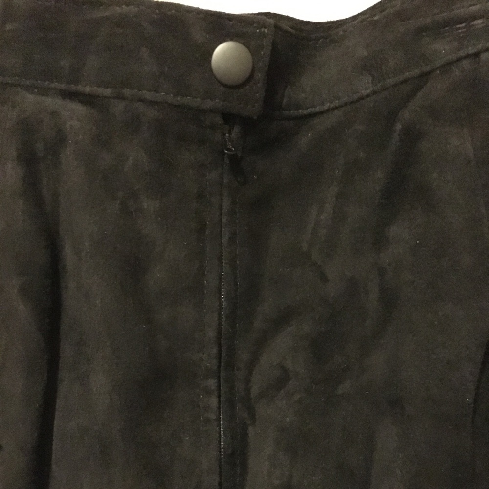 BLACK SUEDE VINTAGE SKIRT
